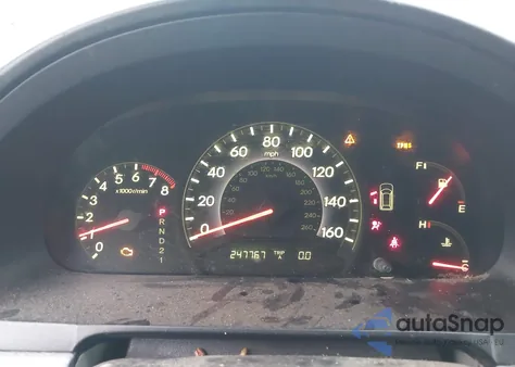 2008 Honda Odyssey Lx z USA, uszkodzony, nr VIN 5FNRL38288B092641